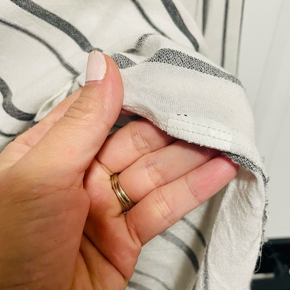 Zara High-Low Striped Oversize Short with Two Front Pockets - Picture 5 of 5